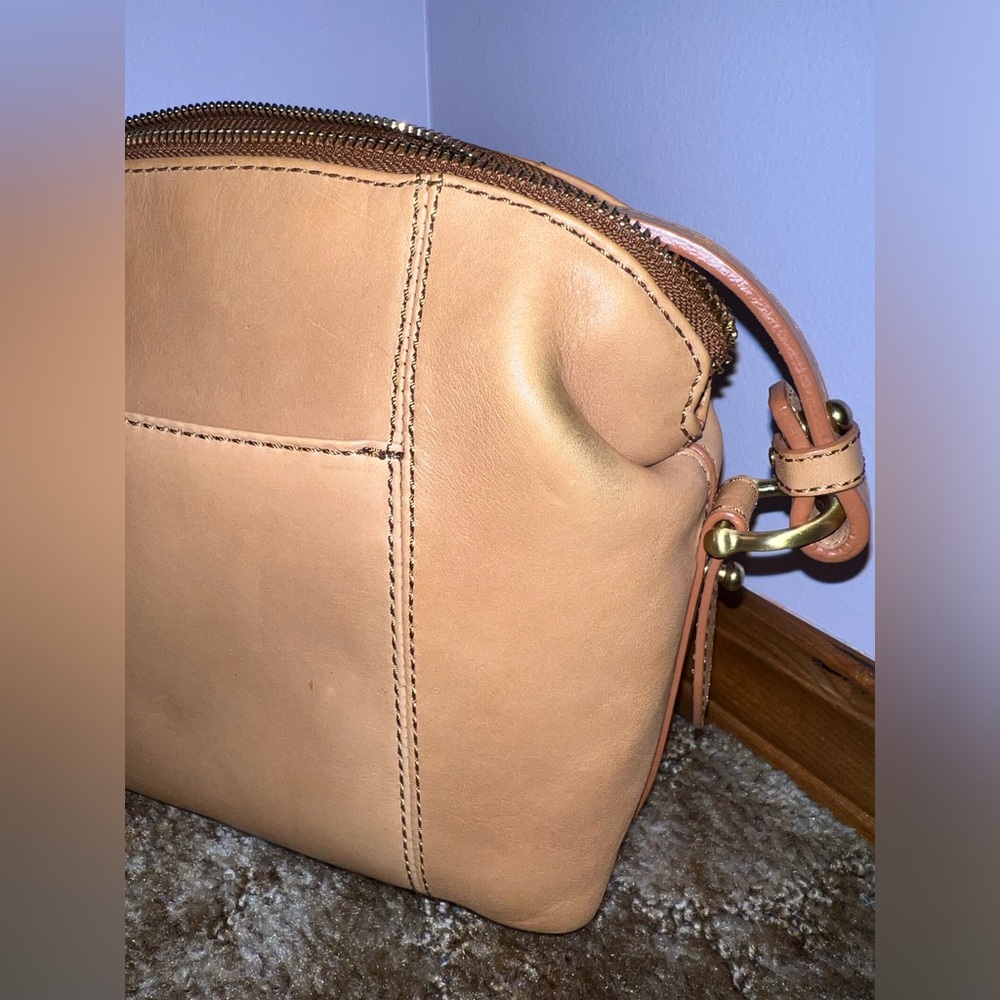 Brahmin Vintage SET Haley Tan Topsail Knoxville Crossbody and Suri Wallet - Picture 5 of 11